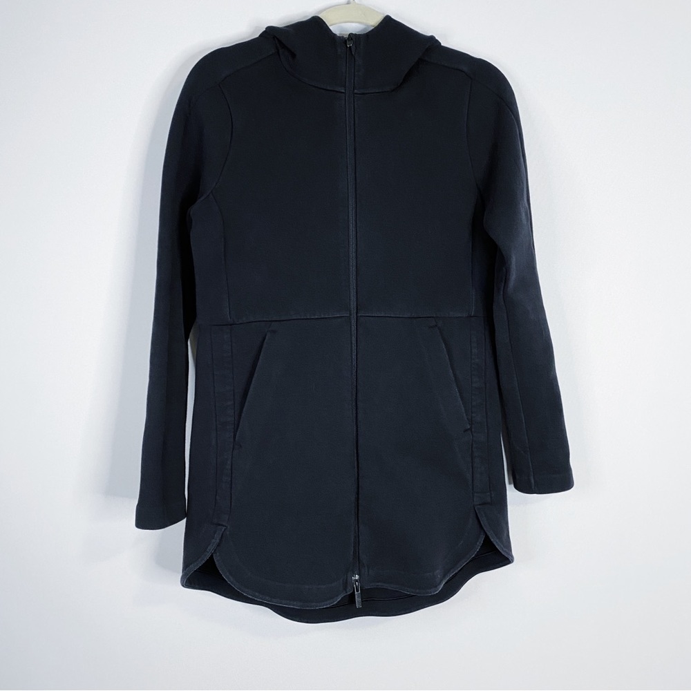 Lululemon - Black Longline Hoodie